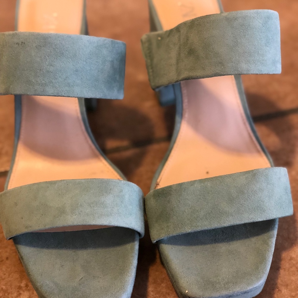 Zara sandals size 9
